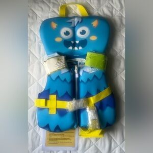 Speedo Bright Blue Infant Life Vest with White Labeling